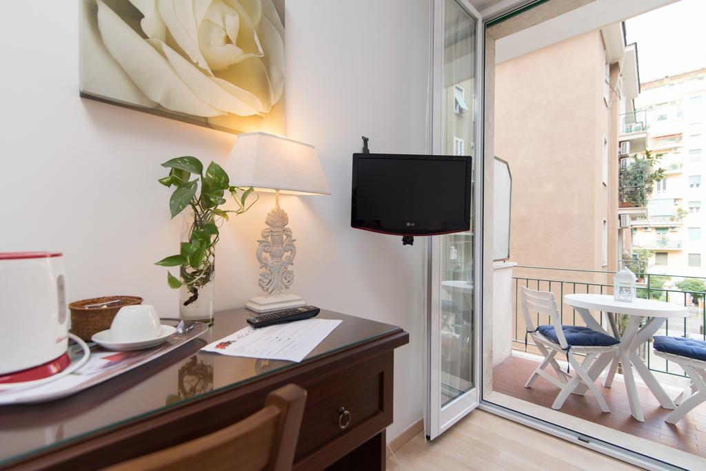 Le Rose B&B Rzym Zewnętrze zdjęcie