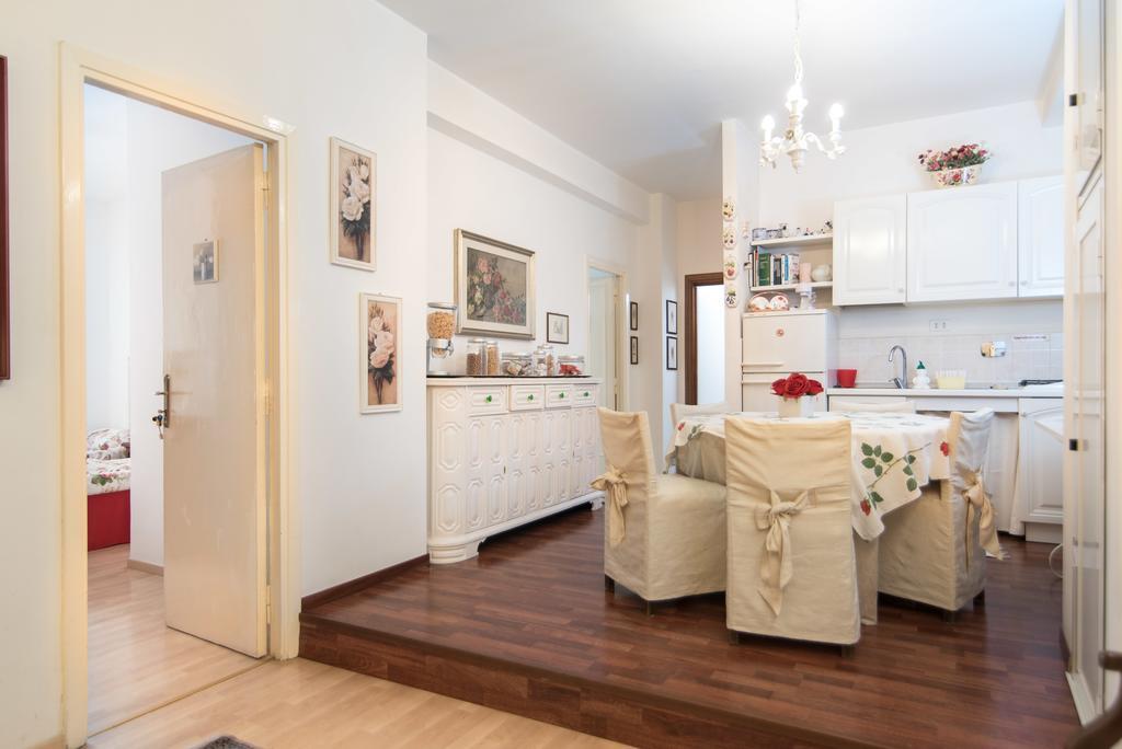 Le Rose B&B Rzym Zewnętrze zdjęcie